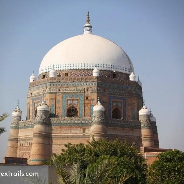 shrines in multan punjab